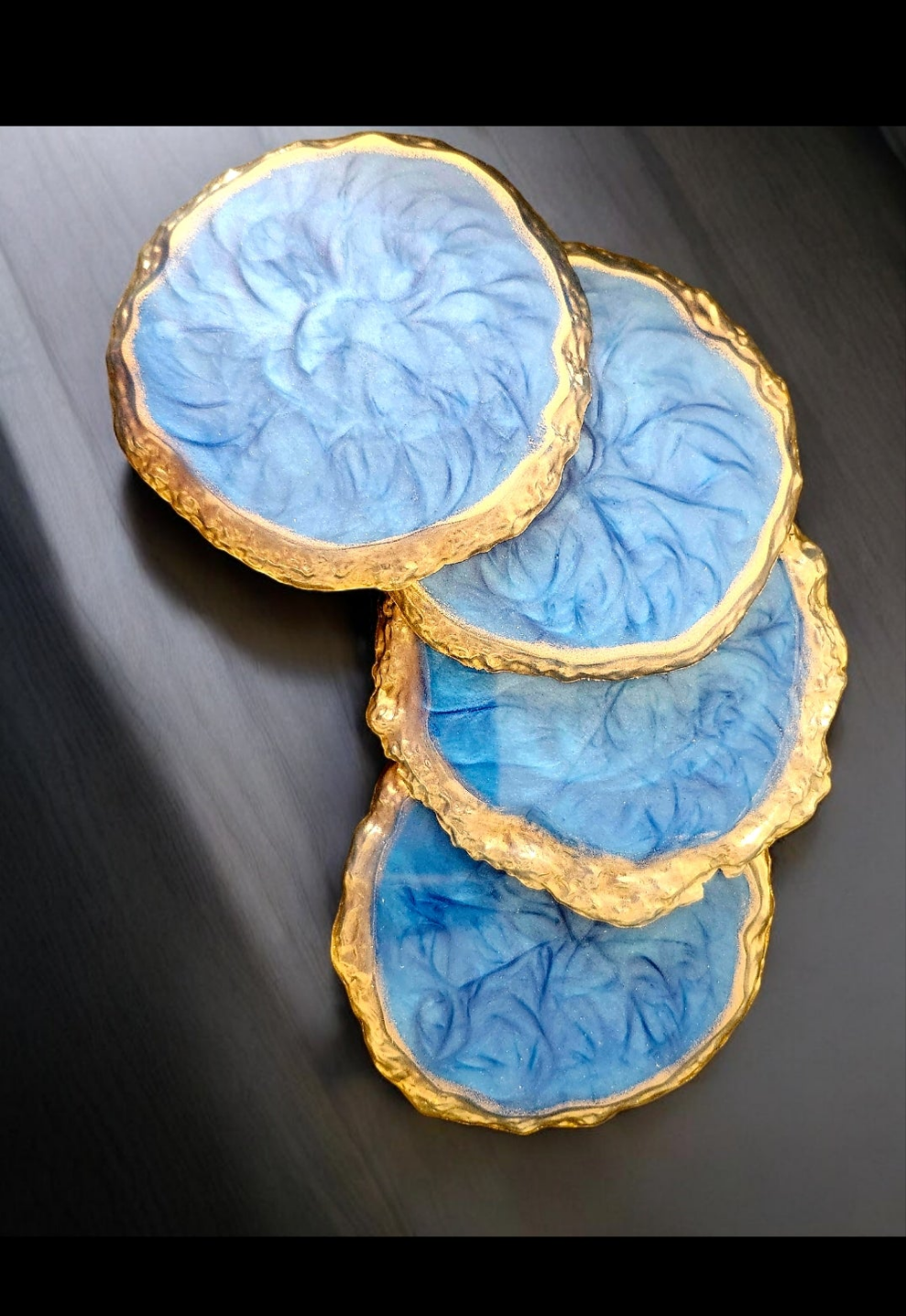 Midnight Surge – Gilded Blue Resin Coaster Set (4-Piece)