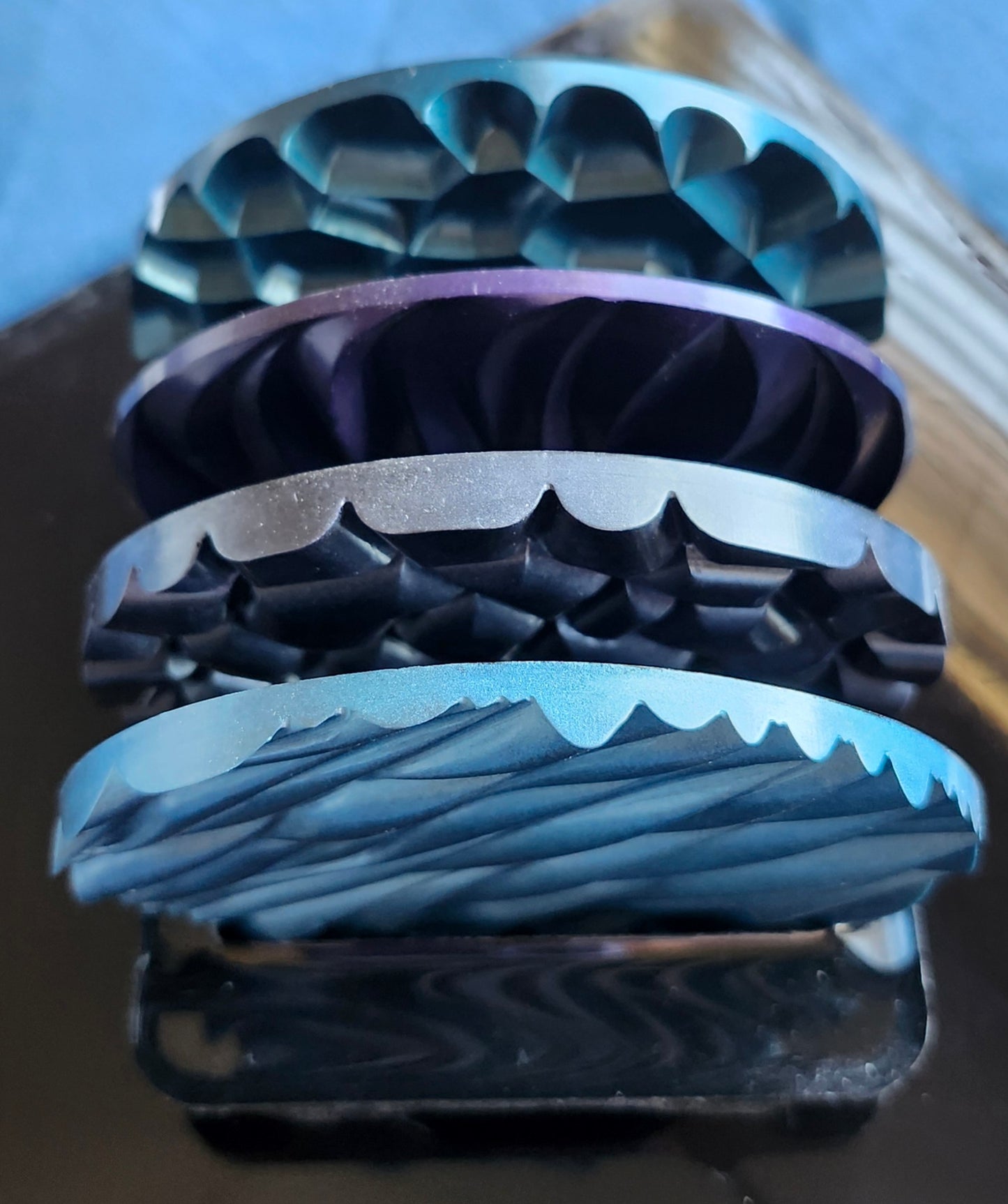 Sculpted Siren Coaster Set – 4 Iridescent Resin Discs + Luxe Base