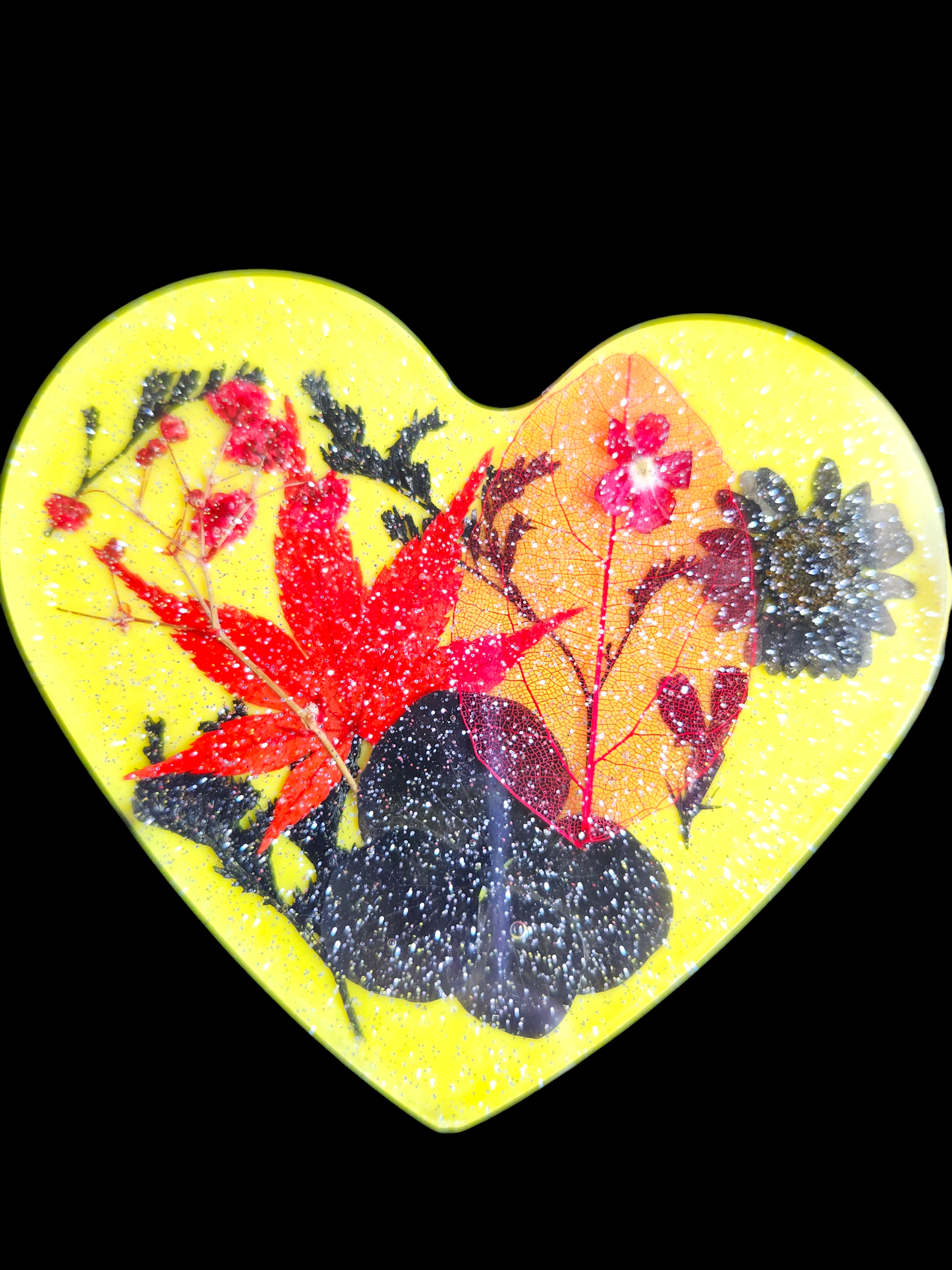 Botanical Hearts – Timeless Floral Resin Coaster Set