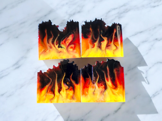 Inferno Glow – Resin Coaster Set (4 pcs)